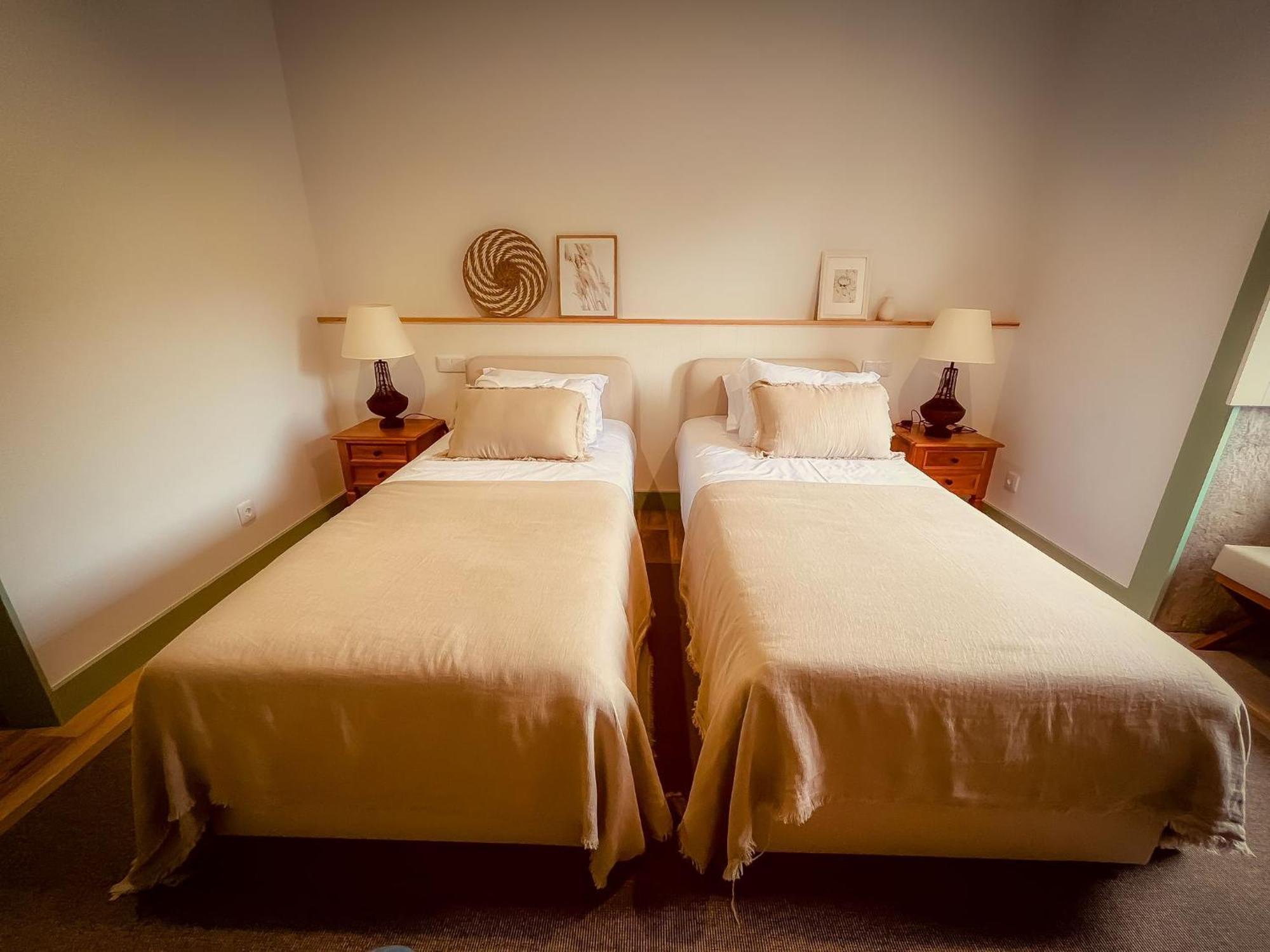 Casa De Campo Franco Da Serra อังกรา ดู เอโรอิสโม ภายนอก รูปภาพ